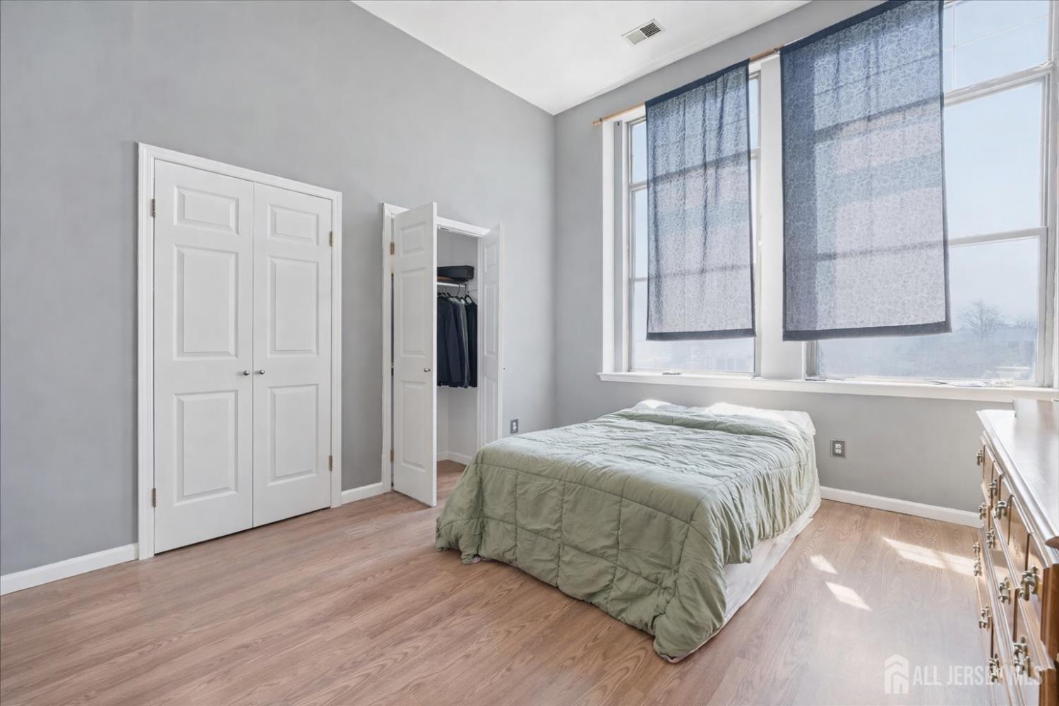 434 Lawrence Street, Unit 18 Perth Amboy, NJ 08861 - Photo 6 of 11