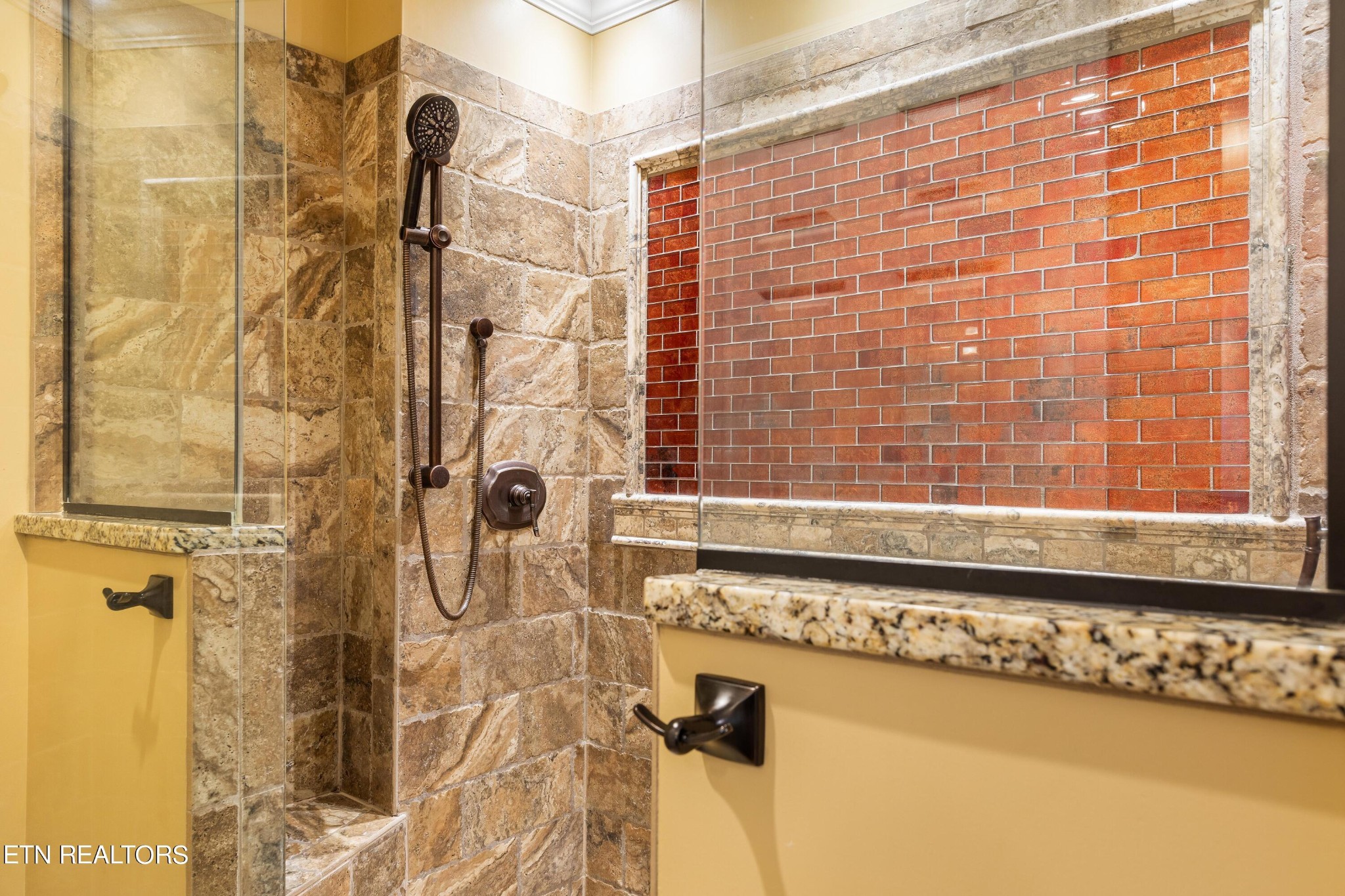 233 Crowfield Road Knoxville, TN 37922 - Photo 13 of 41 Gallery Image 13