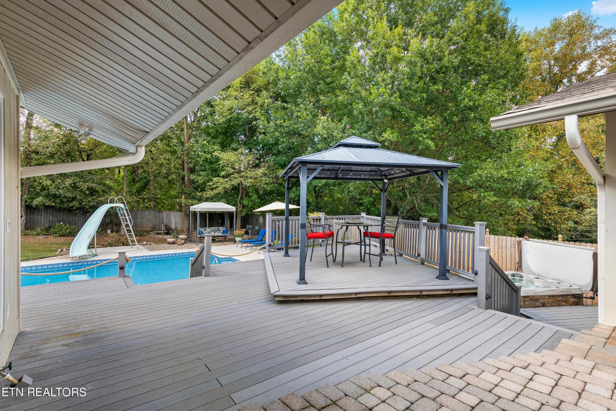 233 Crowfield Road Knoxville, TN 37922 - Photo 24 of 41 Gallery Image 24
