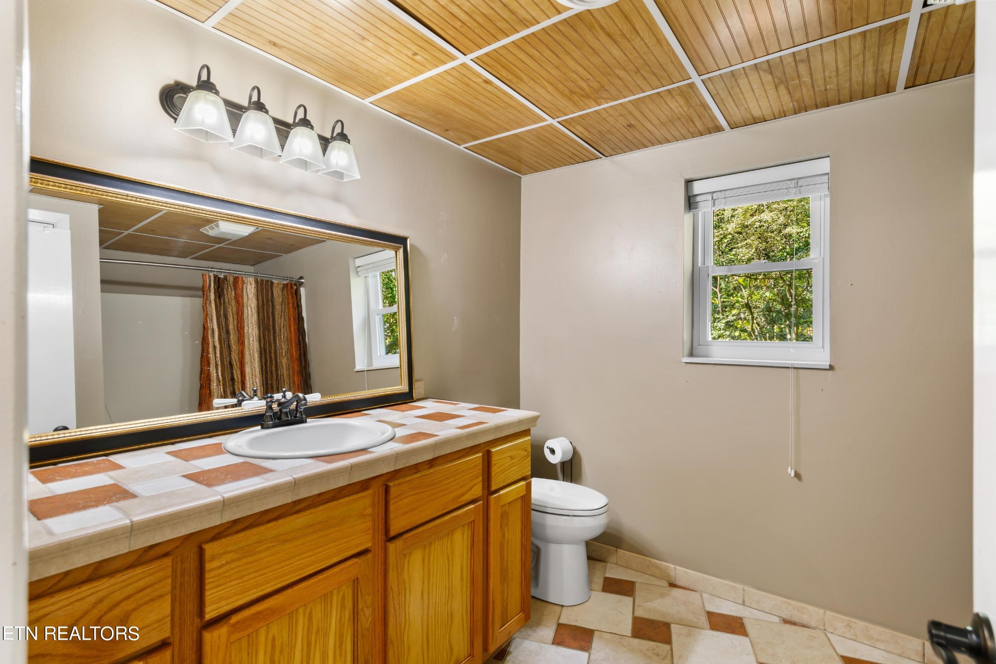 233 Crowfield Road Knoxville, TN 37922 - Photo 29 of 41 Gallery Image 29
