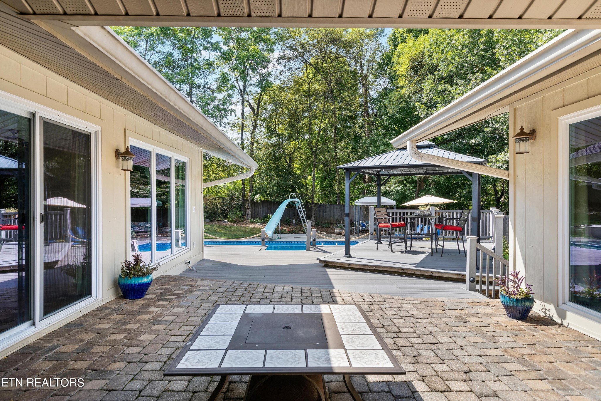 233 Crowfield Road Knoxville, TN 37922 - Photo 6 of 41 Gallery Image 6