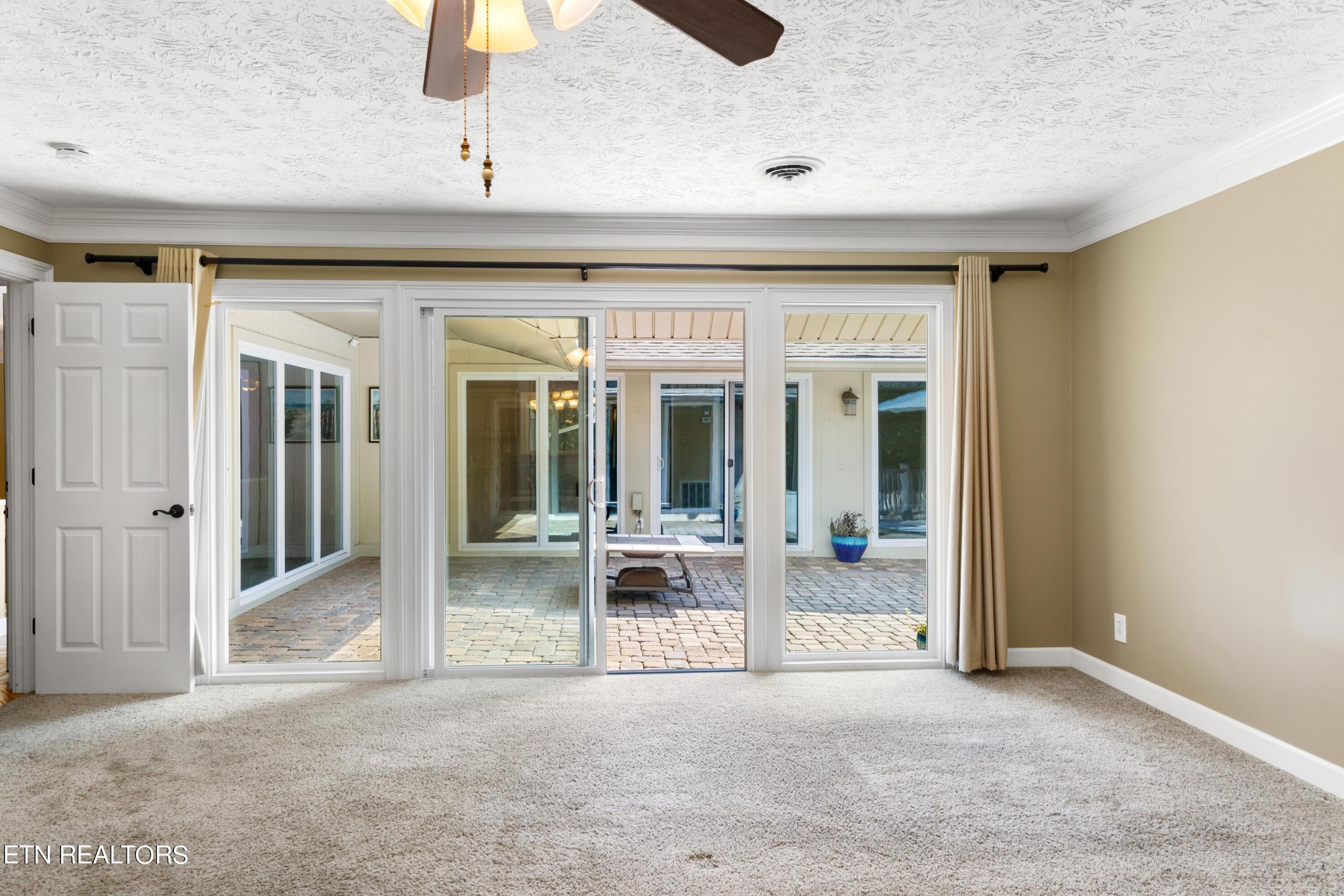 233 Crowfield Road Knoxville, TN 37922 - Photo 8 of 41 Gallery Image 8