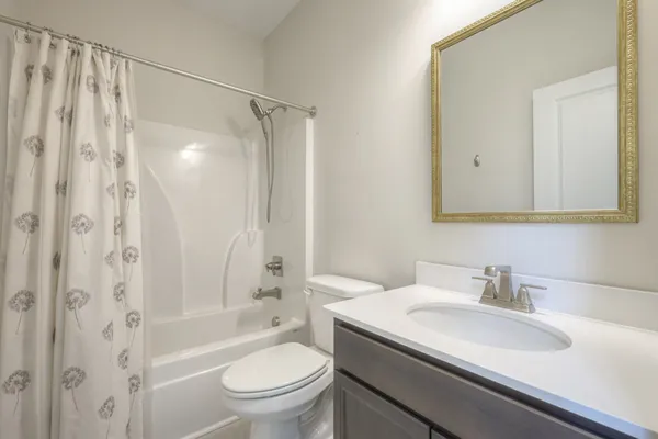 $399,900 | 5124 Pace Park Circle, Columbia, TN 38401