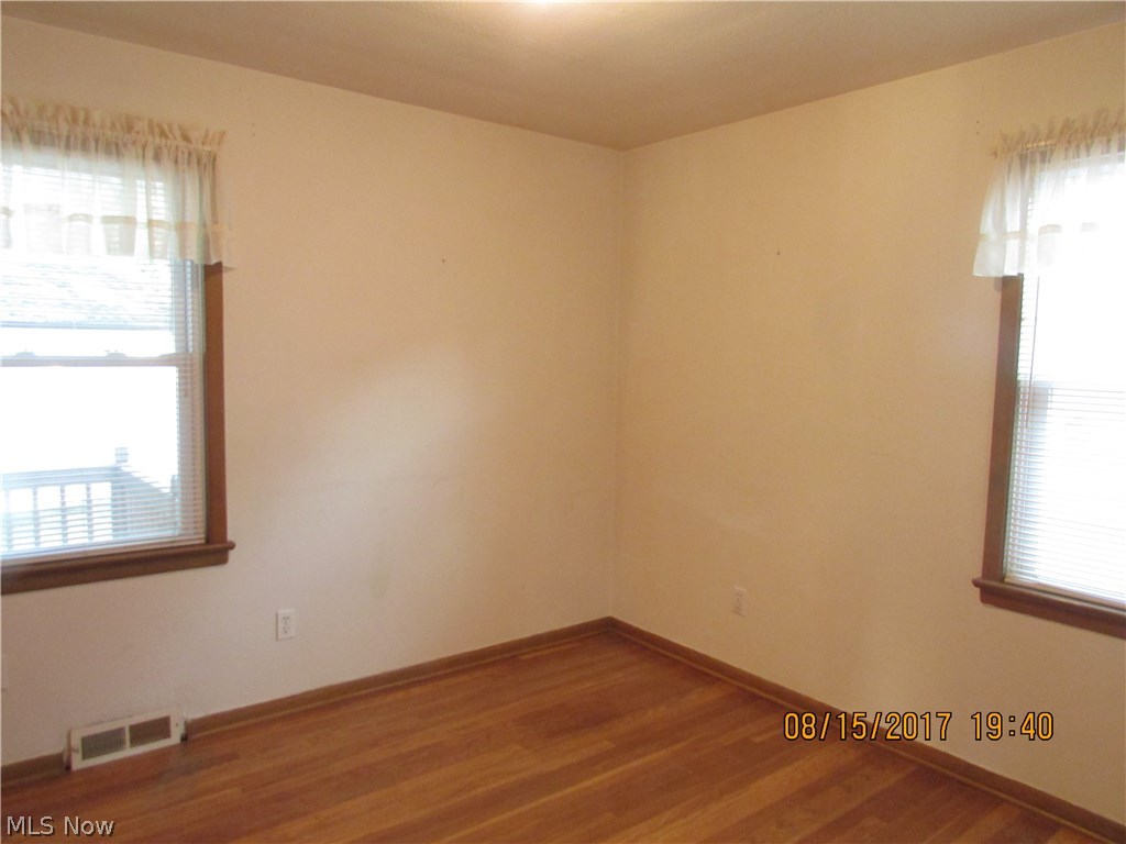 20688 Applegate Road Maple Heights, OH 44137 - Photo 14 of 35 Gallery Image 14