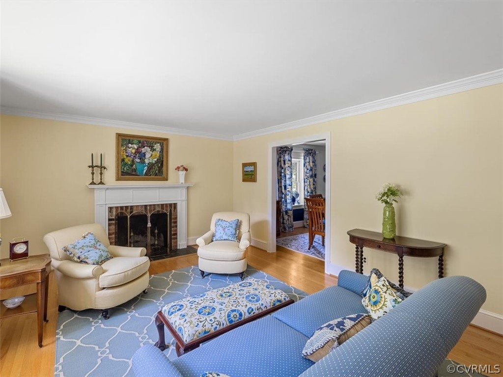 10511 Cherokee Road Richmond, VA 23235 - Photo 8 of 43 Notice the crown moulding and the beautiful hardwo