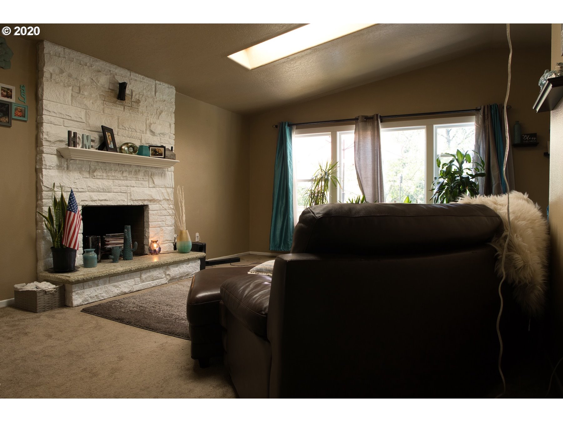 17520 Springhill Place Gladstone, OR 97027 - Photo 4 of 30 Gallery Image 4