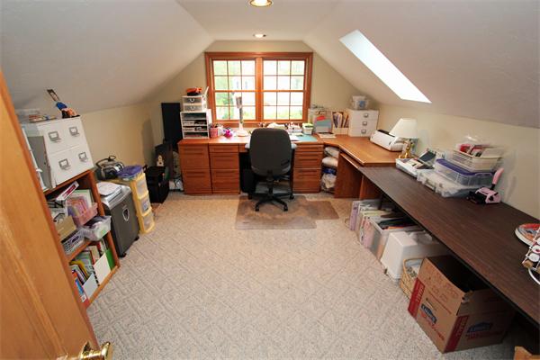 6 Blueberry Hill Road Medway, MA 02053 - Photo 14 of 23 Gallery Image 14