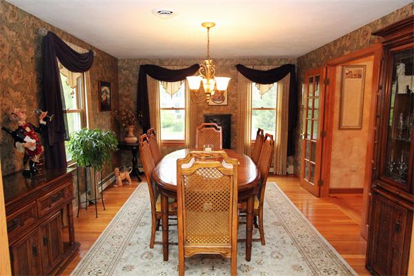 6 Blueberry Hill Road Medway, MA 02053 - Photo 8 of 23 Gallery Image 8