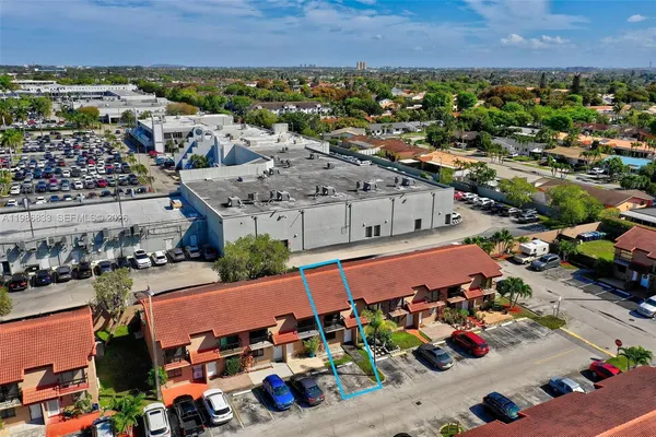 $384,900 | 1809 Southwest 107th Avenue, Unit 2705, Miami, FL 33165