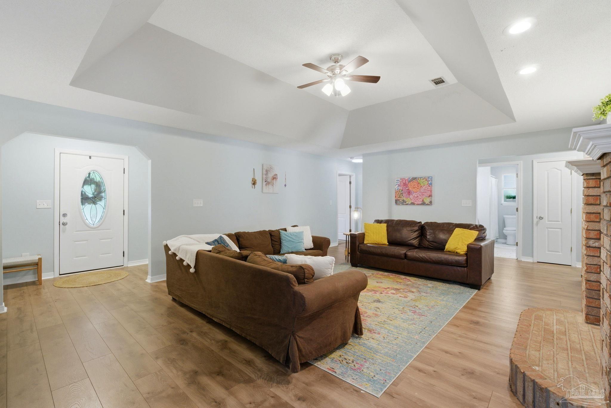 5481 Rowe Trail Pace, FL 32571 - Photo 32 of 57