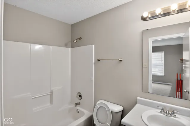 $298,000 | 7506 Redcliff Road, Indianapolis, IN 46256