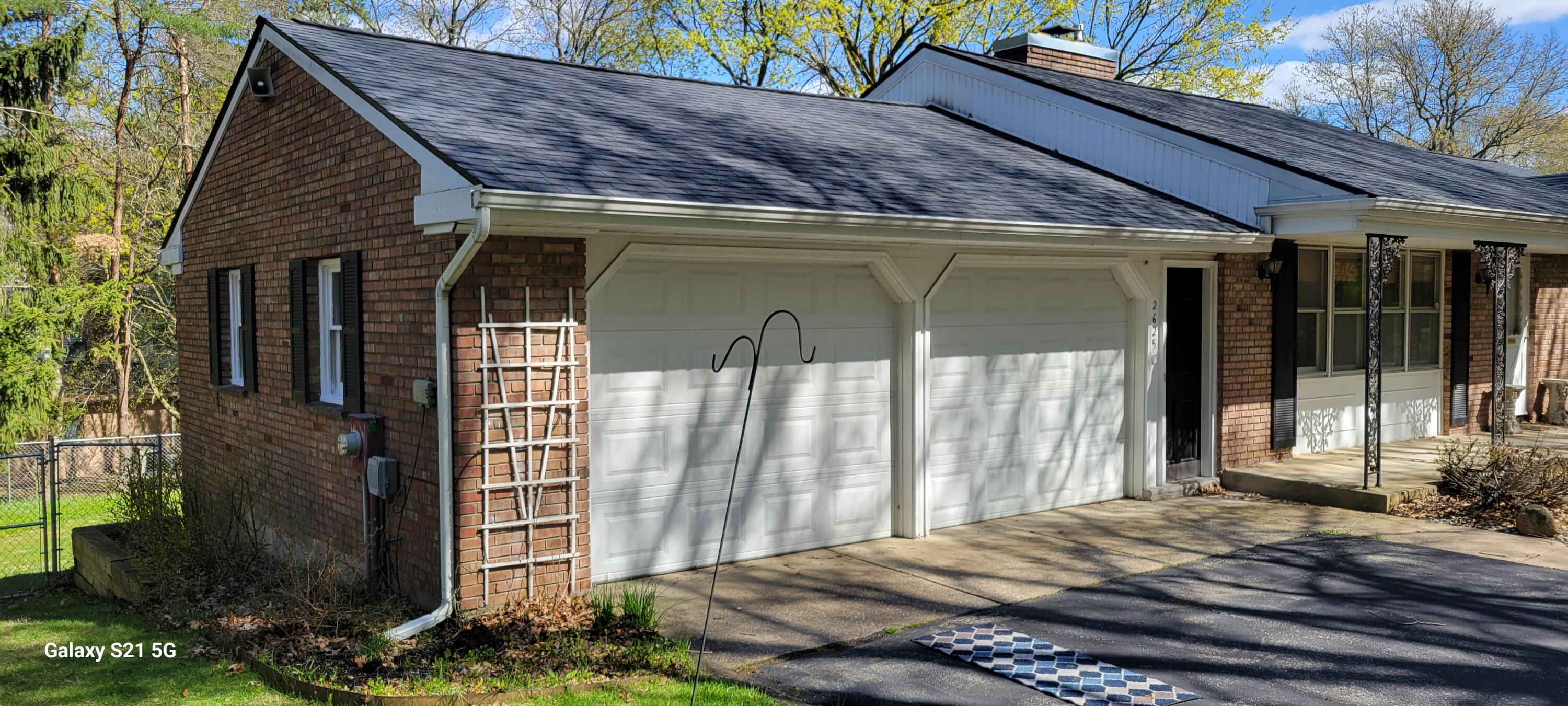 2625 Pine Ridge Road Kalamazoo, MI 49008 - Photo 4 of 36 20230426_161641