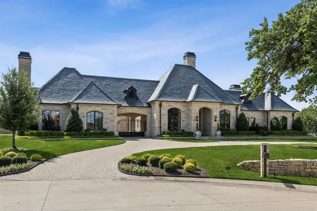 $5,995,000 | 1707 Placid Oaks Lane, Roanoke, TX 76262