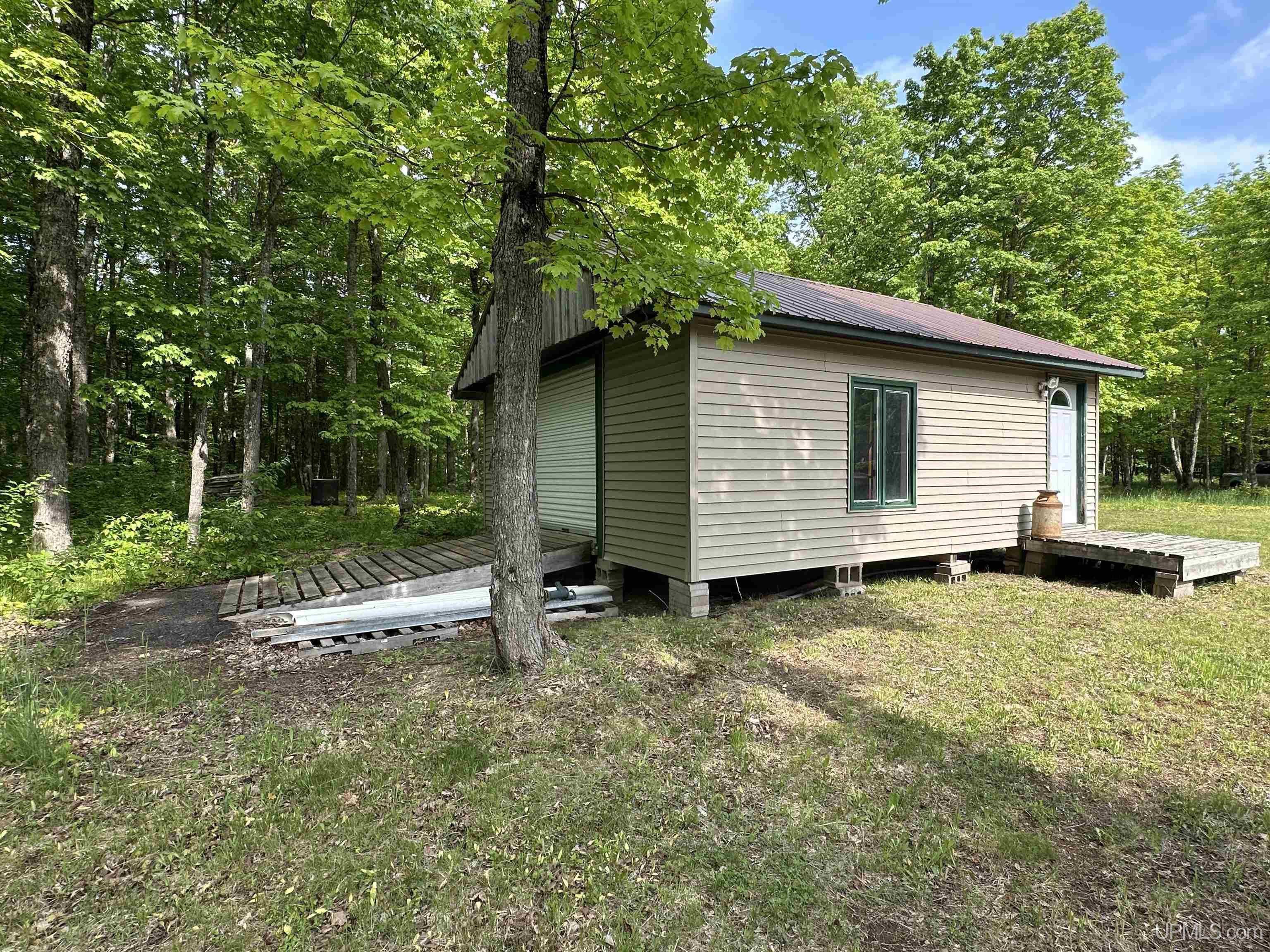 6 Camp 6 Road Ironwood, MI 49938 - Photo 32 of 50