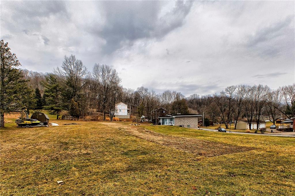 13669 Turner Valley Road Irwin, PA 15642 - Photo 2 of 34