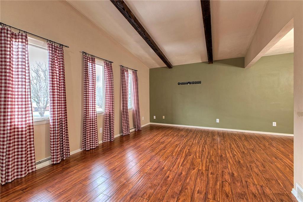 13669 Turner Valley Road Irwin, PA 15642 - Photo 9 of 34