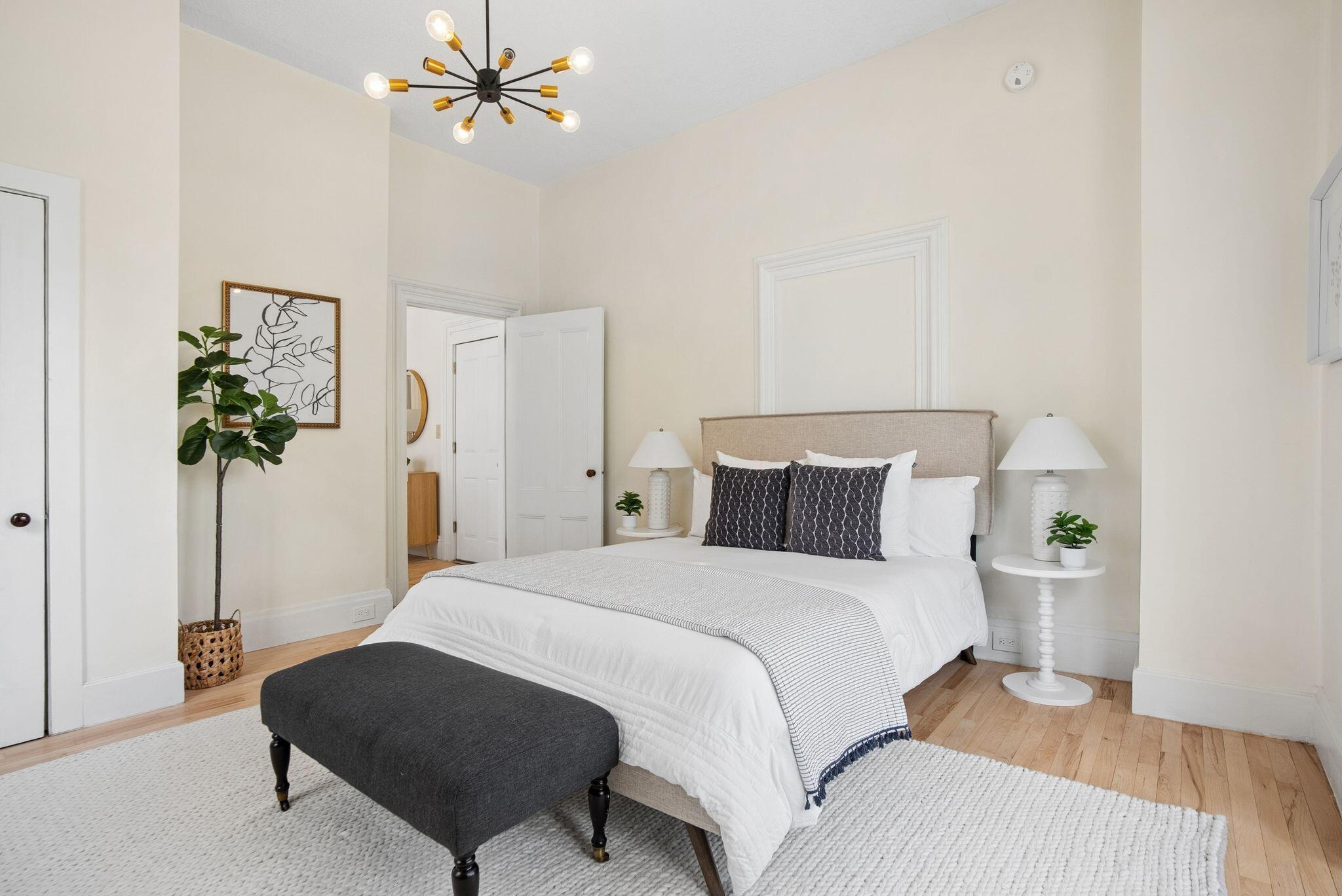 170 Clark Street, Unit 1 Portland, ME 04102 - Photo 13 of 31 DSC01885