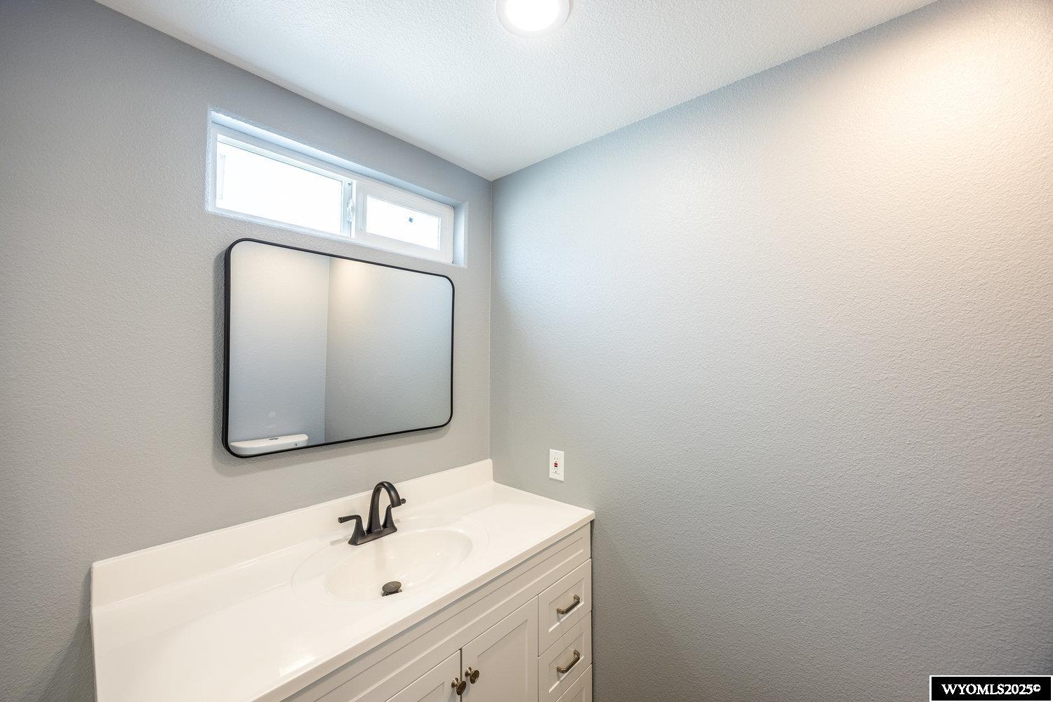 5901 Coffeen Avenue Sheridan, WY 82801 - Photo 14 of 28