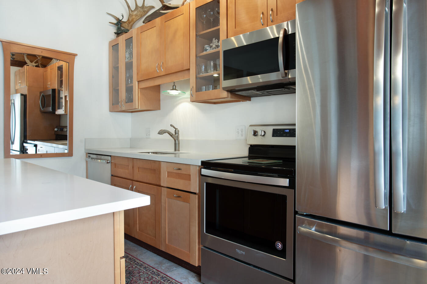 2447 Chamonix Lane, Unit C12 Vail, CO 81657 - Photo 4 of 24 Kitchen 3