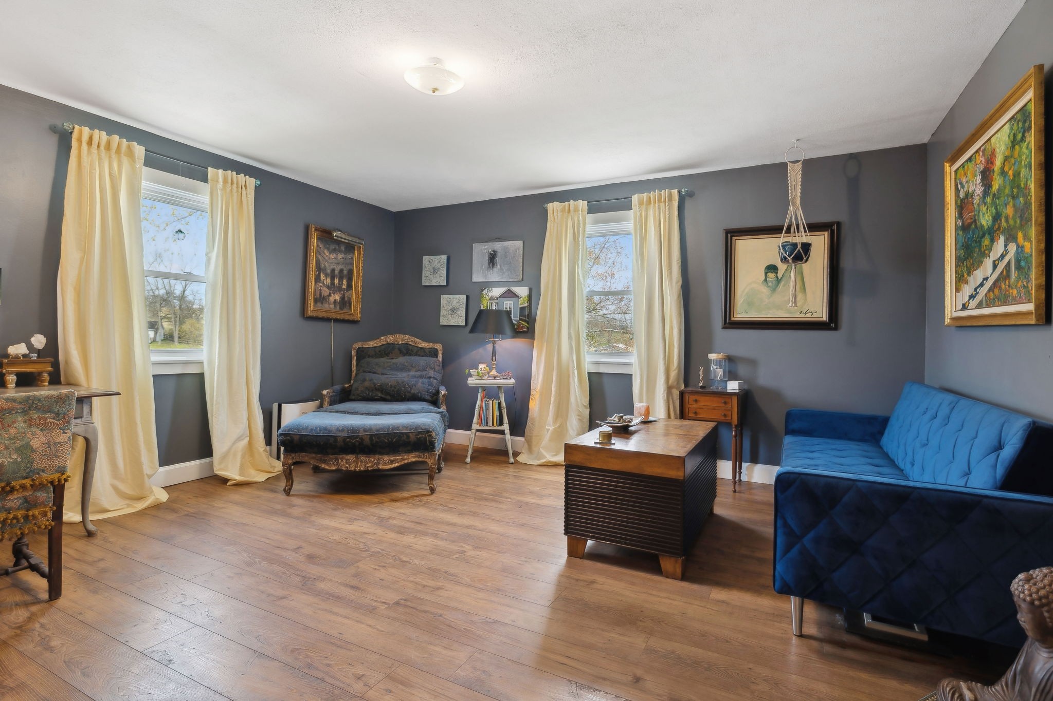 20 Bledsoe Borough Lane Riddleton, TN 37151 - Photo 34 of 72 a living room with furniture and a window