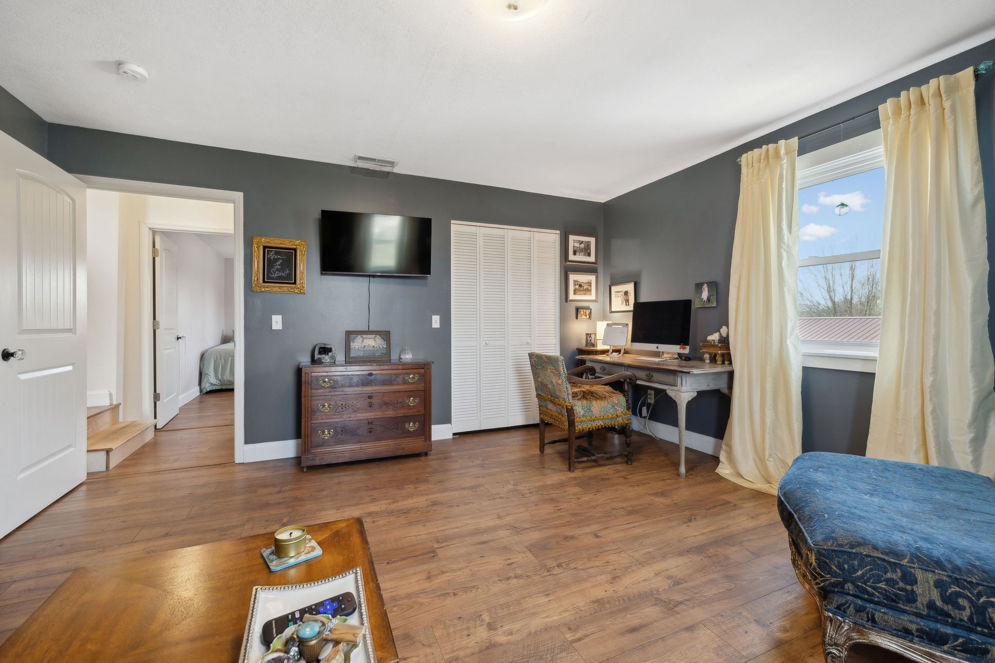 20 Bledsoe Borough Lane Riddleton, TN 37151 - Photo 35 of 72 a living room with furniture and a flat screen tv