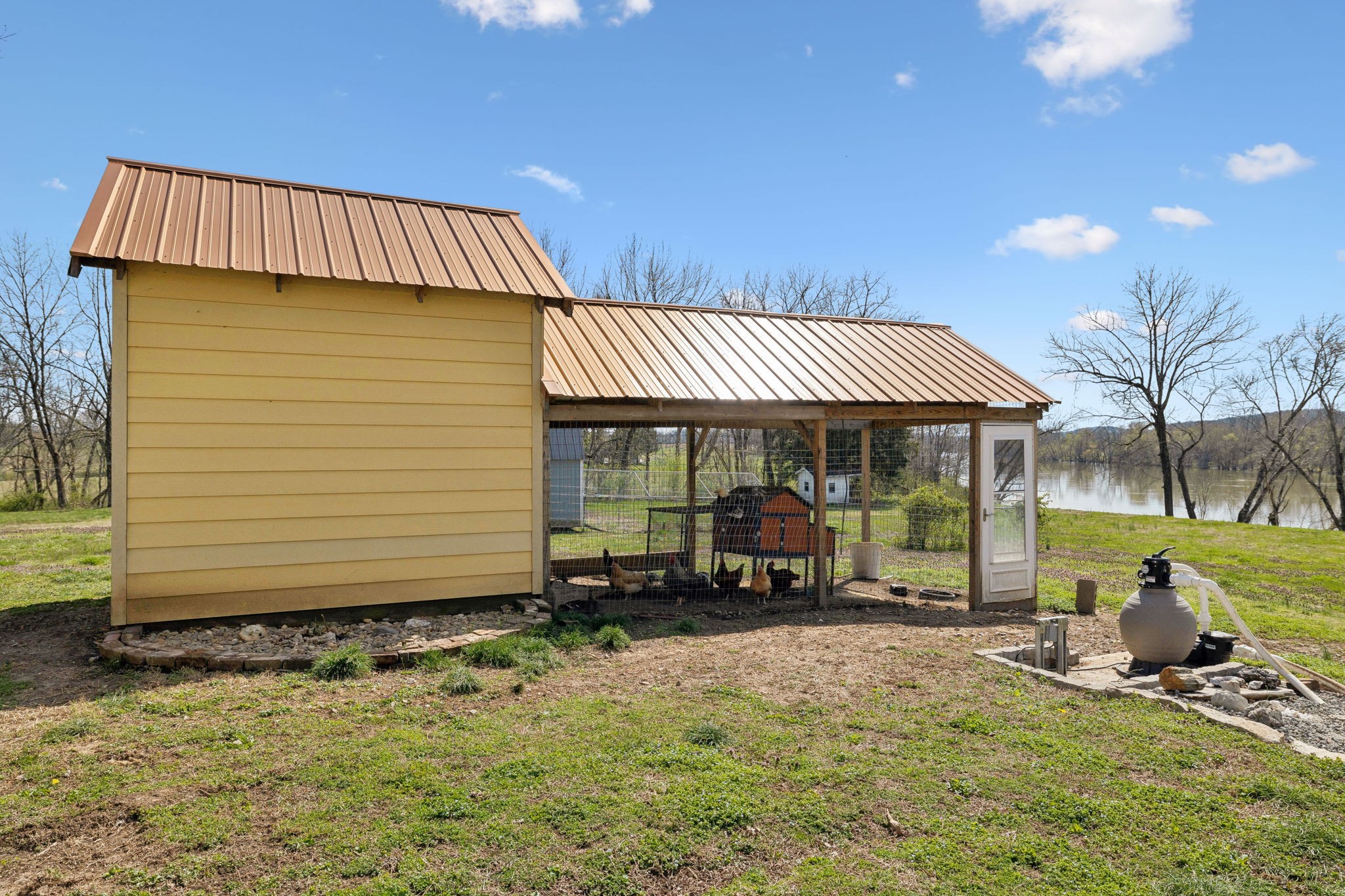 20 Bledsoe Borough Lane Riddleton, TN 37151 - Photo 53 of 72 a front view of a house with garden