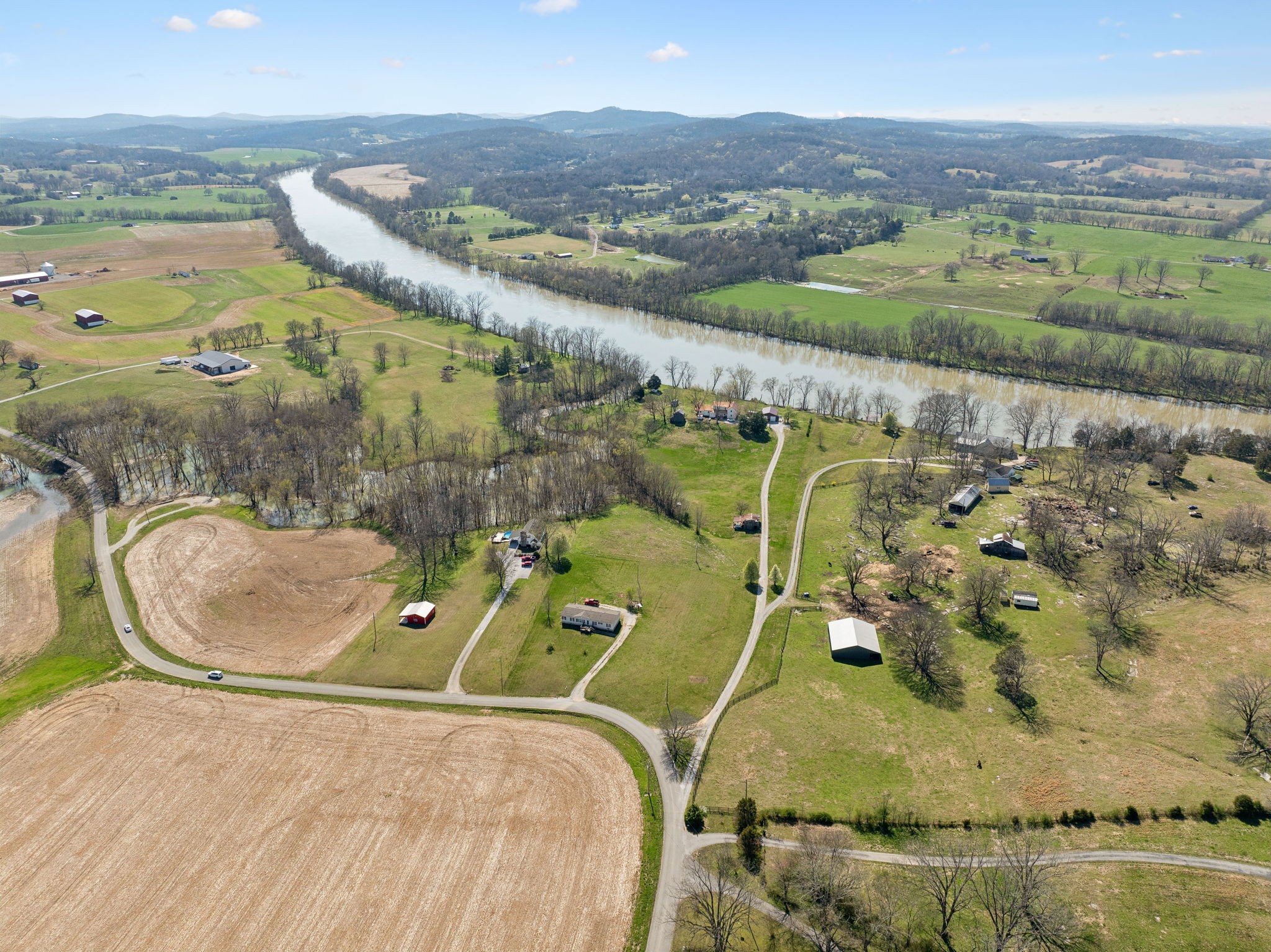 20 Bledsoe Borough Lane Riddleton, TN 37151 - Photo 65 of 72 an aerial view of a swimming pool with a mountain