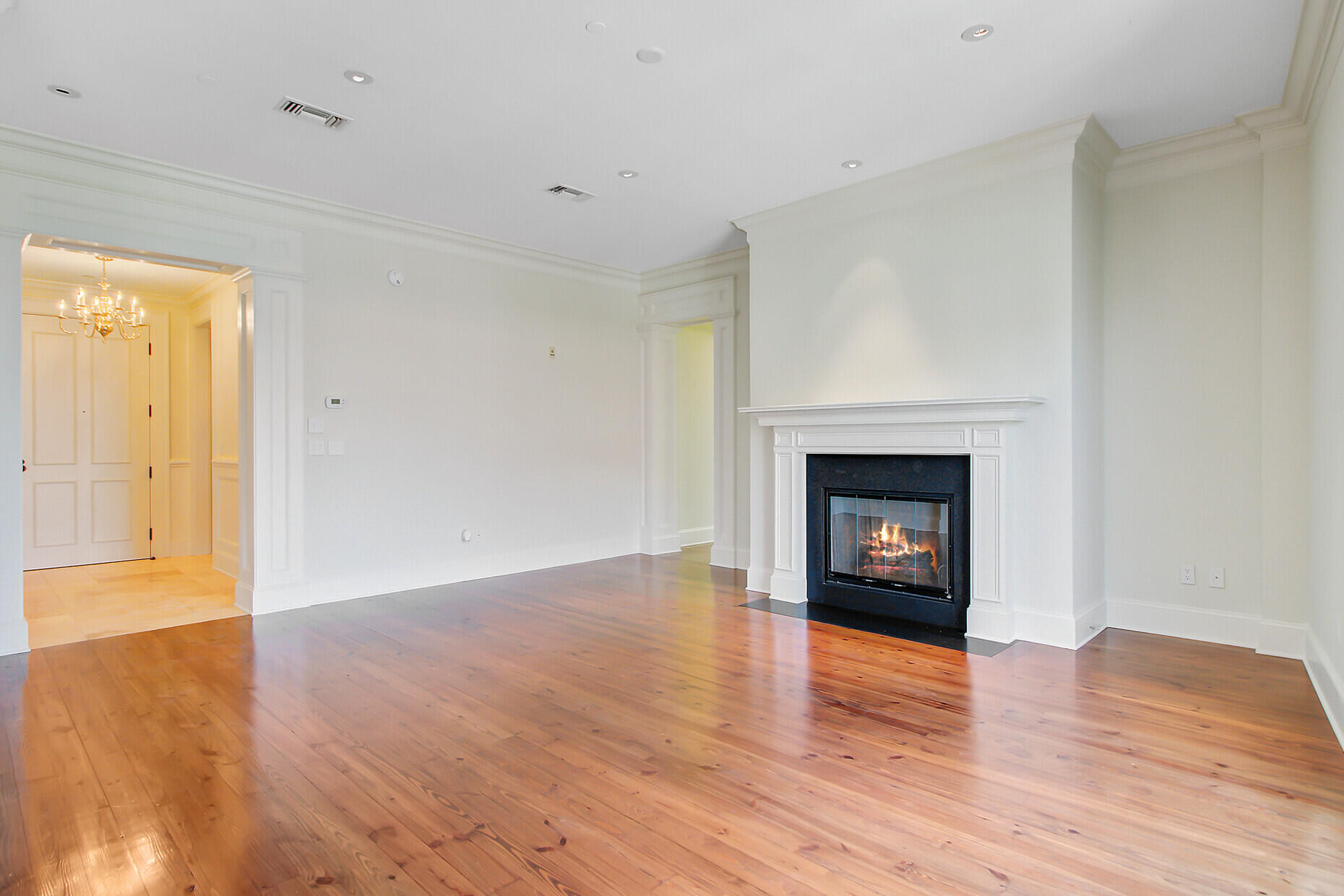 1 Vendue Range, Unit I Charleston, SC 29401 - Photo 16 of 57 86_33 (1)_mls