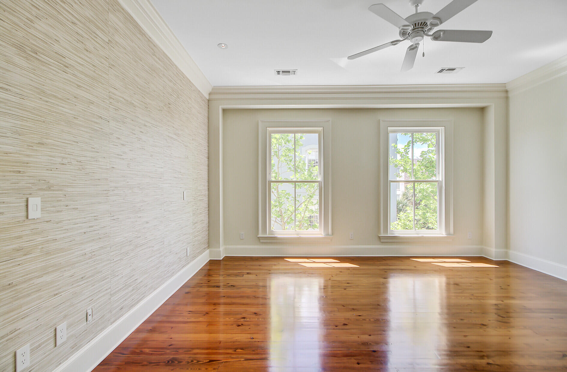 1 Vendue Range, Unit I Charleston, SC 29401 - Photo 34 of 57 105_52 (1)_mls