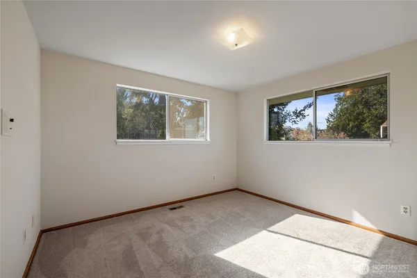 $699,000 | 1411 Nisqually Street, Steilacoom, WA 98388