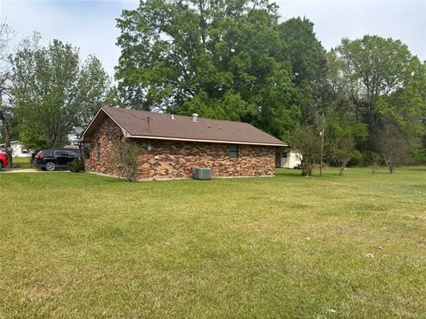 $175,000 | 162 Decuir Street, Marksville, LA 71351