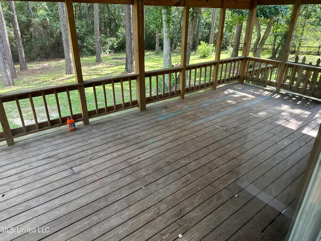 $1,550 | 6601 Woodlake Lane, Ocean Springs, MS 39564