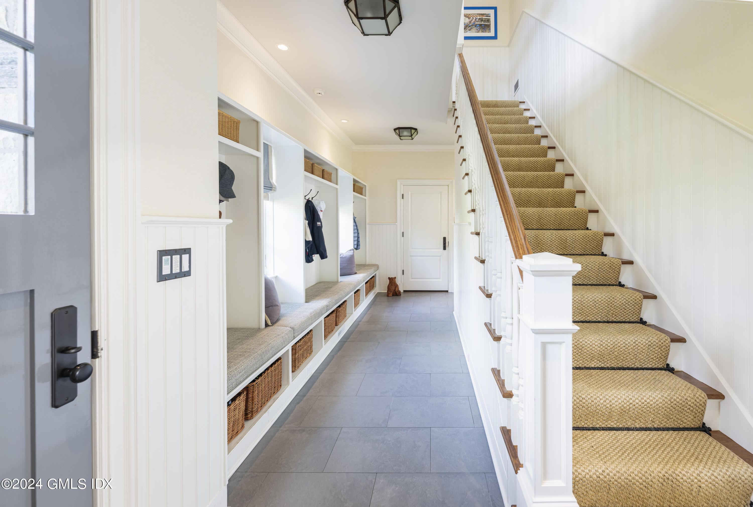 1 Deer Lane Greenwich, CT 06830 - Photo 19 of 48 2nd stair