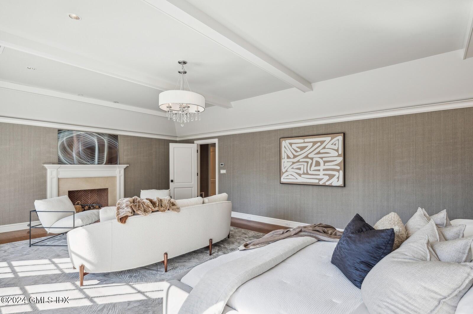 1 Deer Lane Greenwich, CT 06830 - Photo 32 of 48 25_1DeerLn_2025_Large