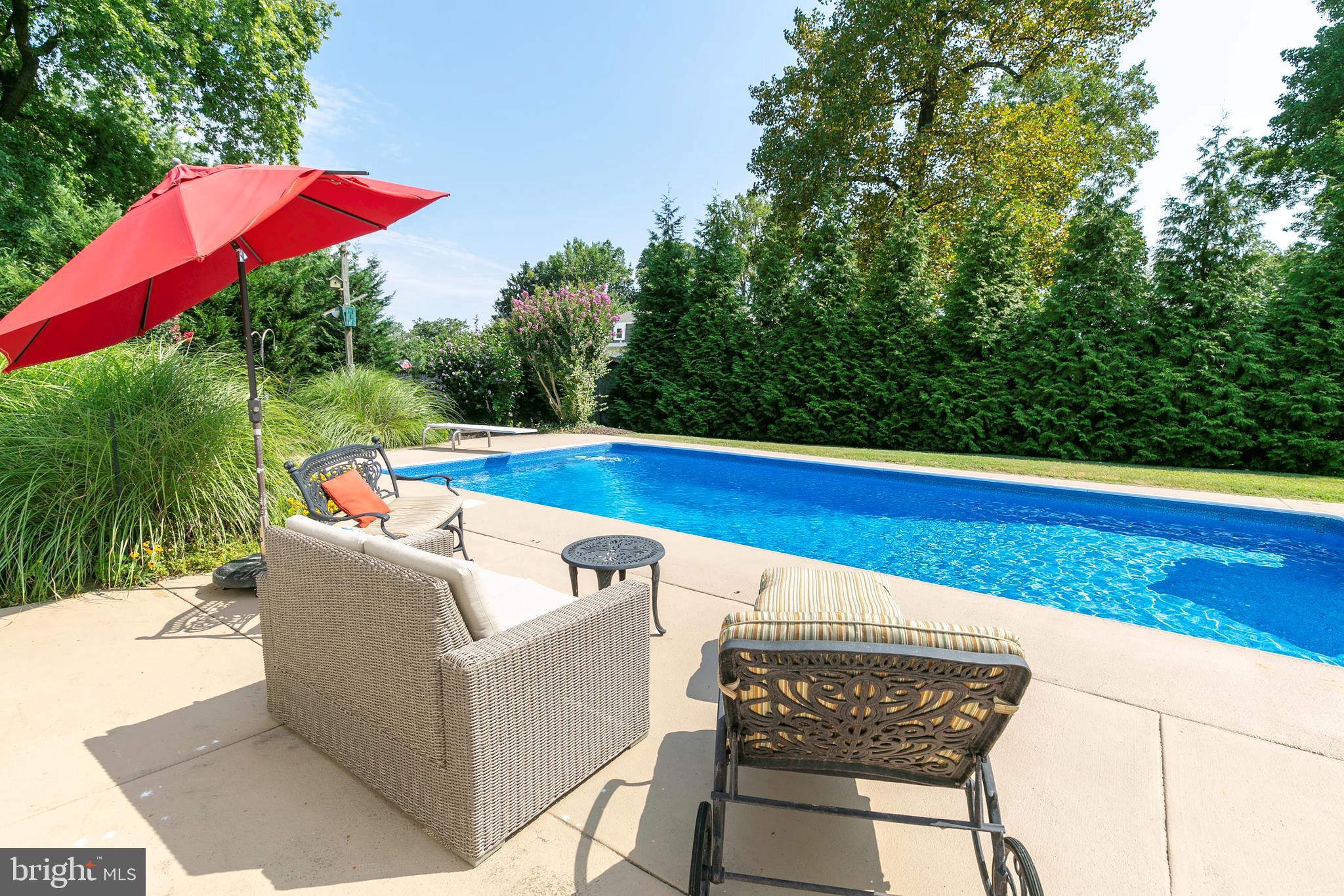 3057 Centre Road Riva, MD 21140 - Photo 3 of 41 Inground pool