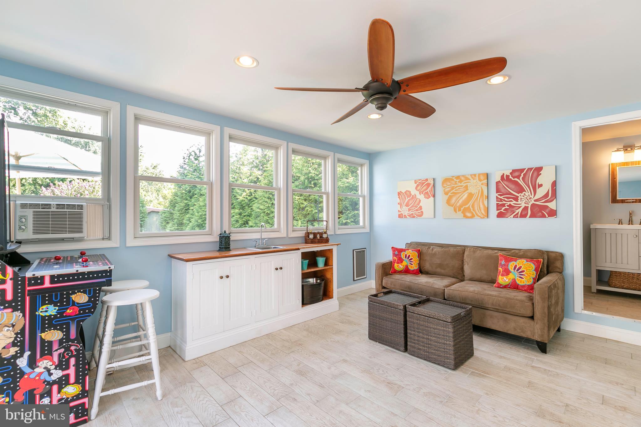 3057 Centre Road Riva, MD 21140 - Photo 26 of 41 Pool house