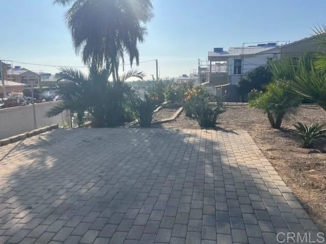 $6,995 | 1525 Laurel Road, Oceanside, CA 92054