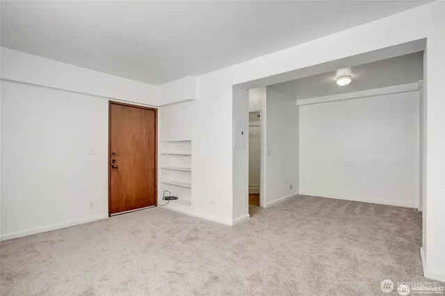 $1,250 | 1017 Minor Avenue, Unit 201, Seattle, WA 98104