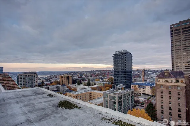 $1,250 | 1017 Minor Avenue, Unit 201, Seattle, WA 98104