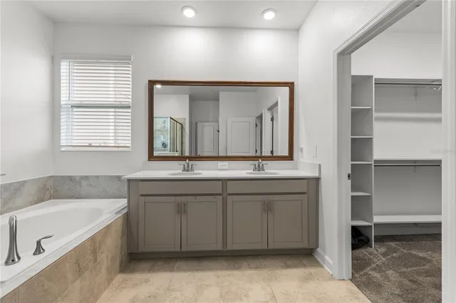 $3,700 | 11409 Rhyme Avenue, Orlando, FL 32832