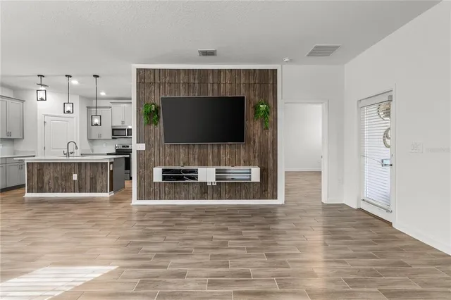 $3,700 | 11409 Rhyme Avenue, Orlando, FL 32832