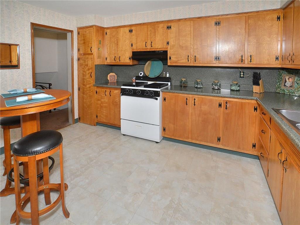 1441 Beulah Road Churchill, PA 15235 - Photo 5 of 24 Gallery Image 5