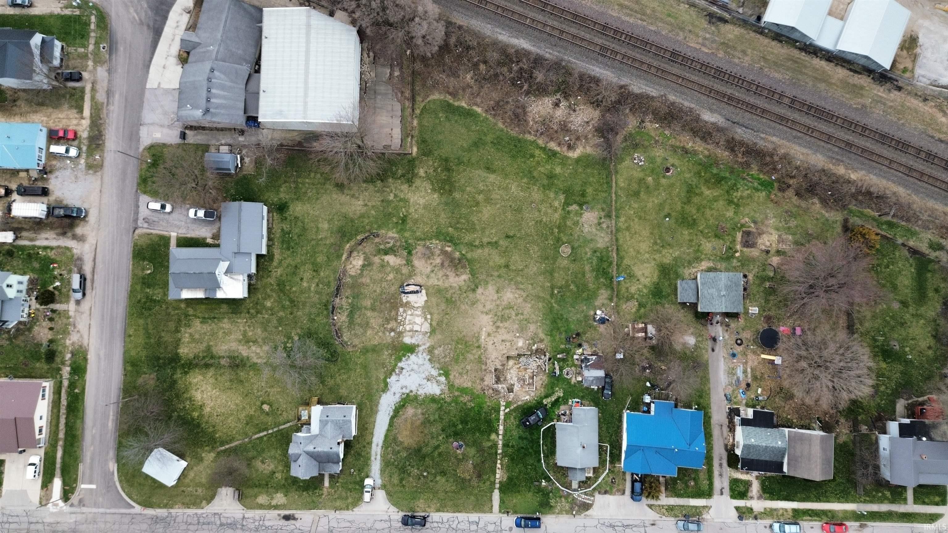 307 Mercer Street Ligonier, IN 46767 - Photo 8 of 8