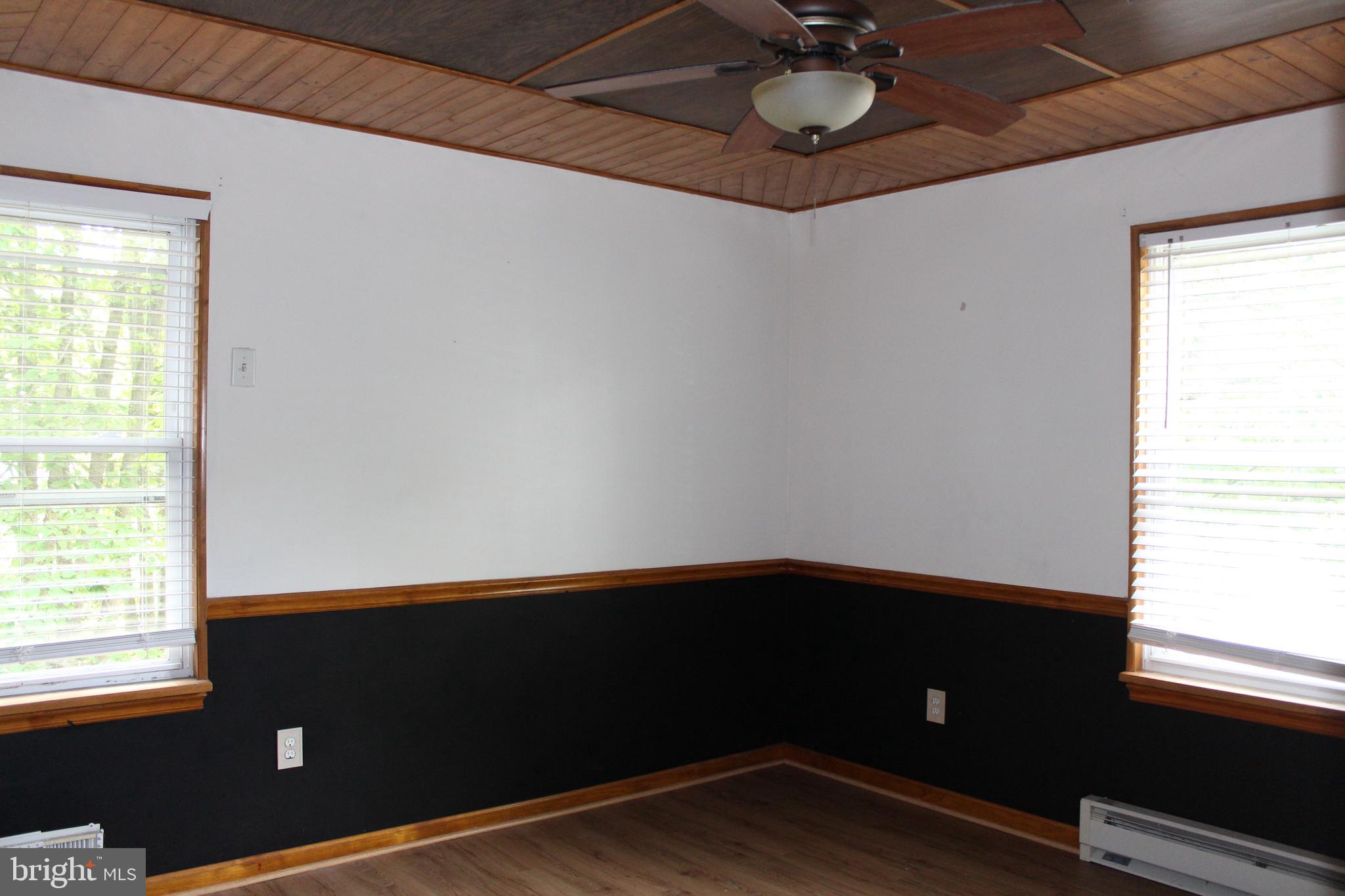 44 Edinshire Road Sicklerville, NJ 08081 - Photo 12 of 17
