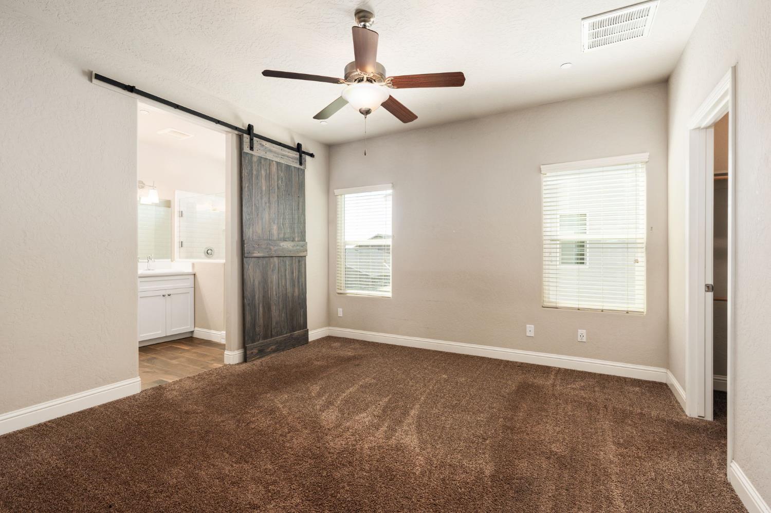 4172 Rialto Avenue Clovis, CA 93619 - Photo 23 of 41