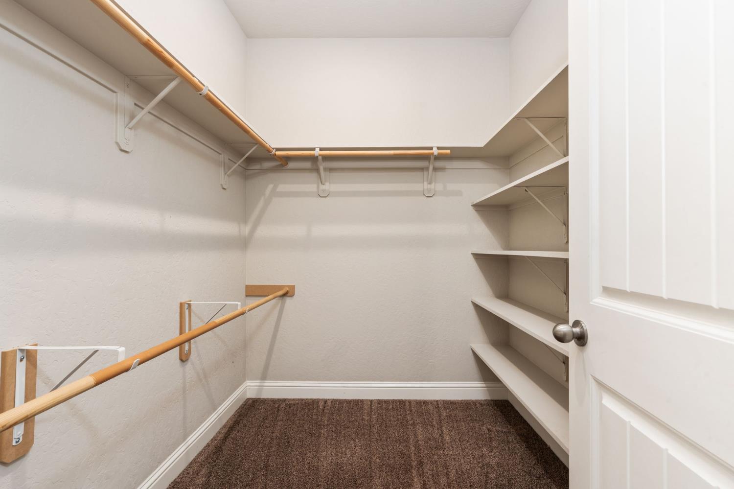 4172 Rialto Avenue Clovis, CA 93619 - Photo 25 of 41