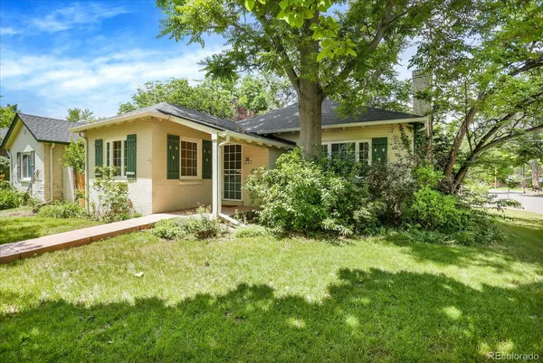 $890,000 | 695 Dahlia Street, Denver, CO 80220