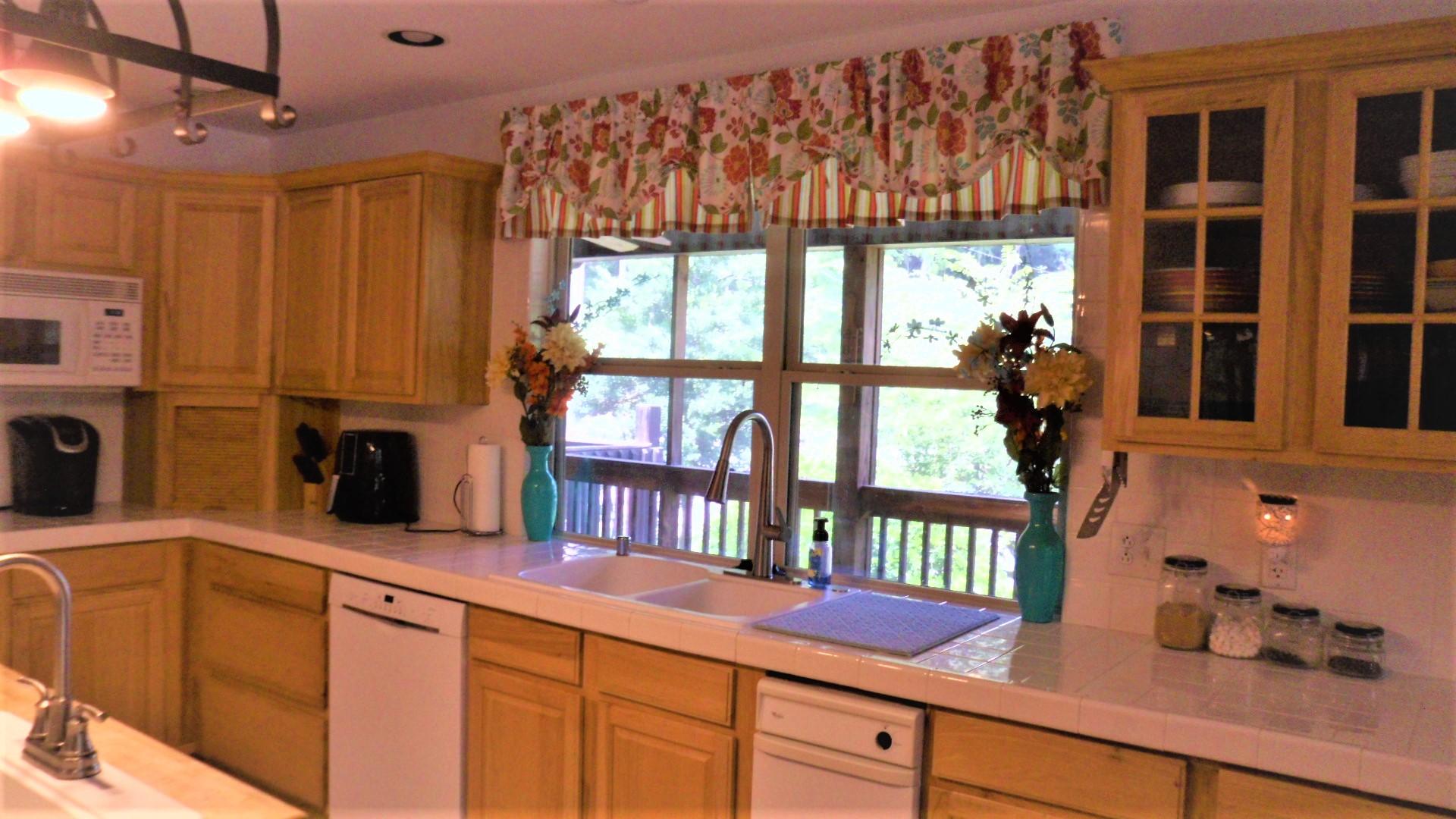 268 River Valley Road Frankfort, KY 40601 - Photo 12 of 59 kit sink