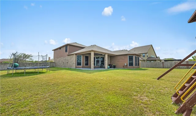 $589,999 | 3102 North Oso Parkway, Corpus Christi, TX 78414