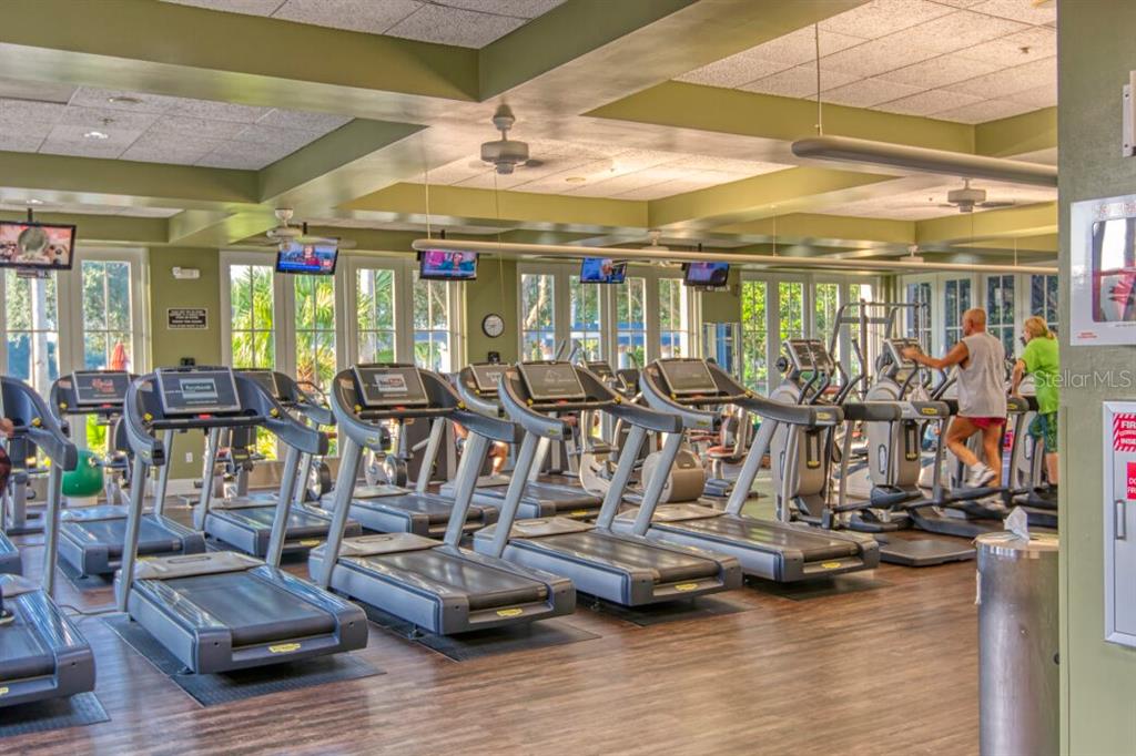 824 Ebb Tide Lane Kissimmee, FL 34759 - Photo 50 of 60 a view of a room with gym equipment